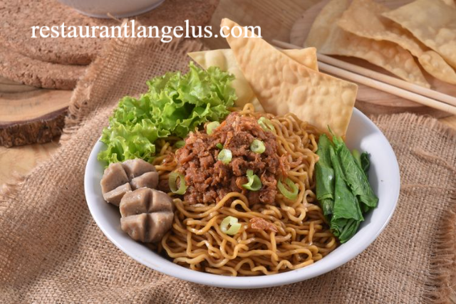 Kelezatan Mie Ayam ala Pedagang